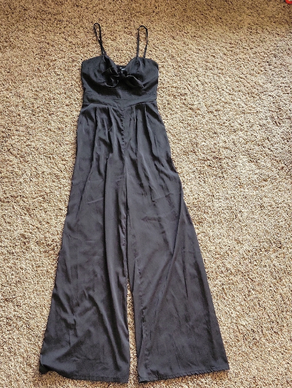 bebe Black Wide-Leg Spaghetti-Strap Tie Front Jumpsuit